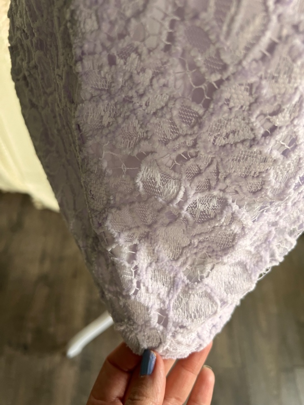 White House Black Market lilac lace blouse - Picture 7 of 10